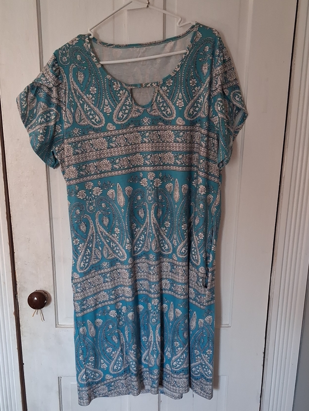 Amazon Teal Paisley Midi Dress with Keyhole Neckline